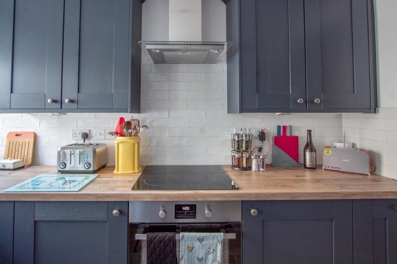 فيلا Stylish Town Centre House With Garden And Parking Opposite Bury St. Edmunds المظهر الخارجي الصورة